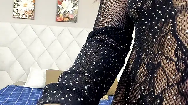 Victoria  lee online show from 04/24/26, 03:08