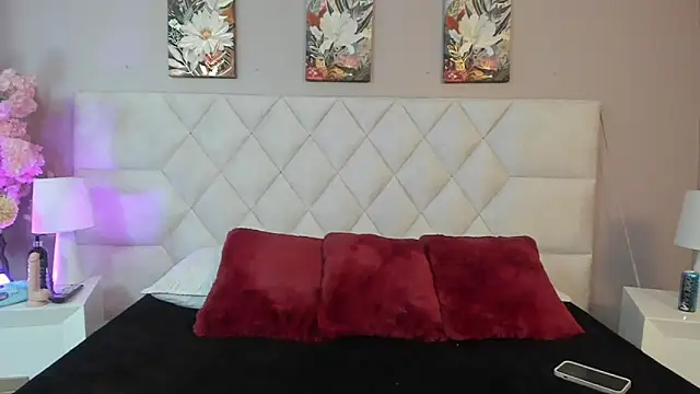 Victoria  lee online show from 05/20/26, 03:25