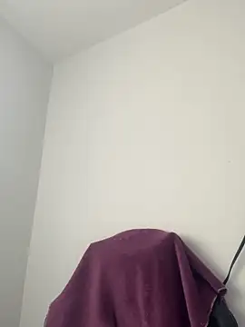 BellaTxM  online show from 04/09/26, 05:52