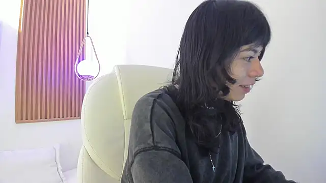 ghostmila online show from 04/30/26, 12:23
