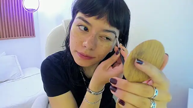 ghostmila online show from 04/16/26, 12:39