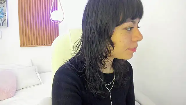 ghostmila online show from 04/23/26, 12:29
