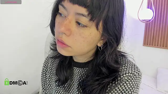 Snapshot of ghostmila chatting on 06/01/26, 01:33 ghostmila online show from 06/01/26, 01:33