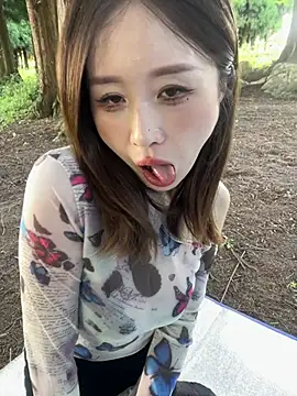 qin205205 online show from 07/22/26, 12:01