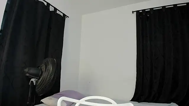 aisshalee online show from 05/21/26, 07:44
