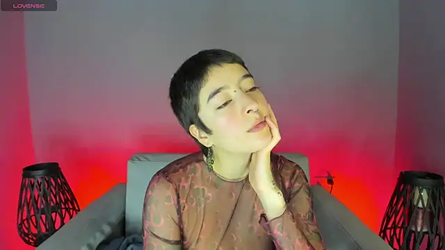 Atheena   online show from 06/20/26, 12:32