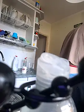 Snapshot of Dark_Silk_TV chatting on 04/08/26, 02:18 Dark Silk TV online show from 04/08/26, 02:18