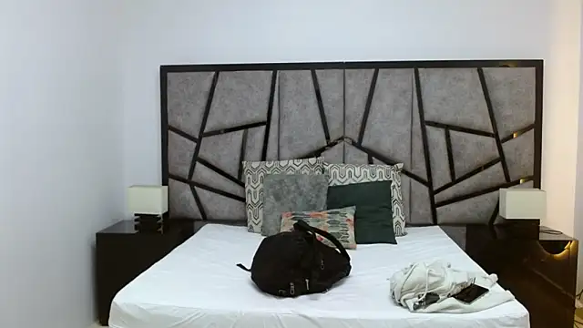 coral echeverri online show from 05/30/26, 03:02