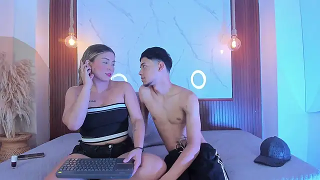 Eroticxcouple online show from 05/26/26, 05:22