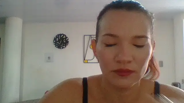 valery fitt online show from 06/09/26, 10:11