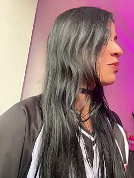 Kattze  online show from 05/13/26, 10:39