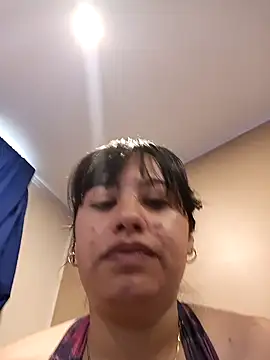 celeste beacker online show from 04/11/26, 09:07