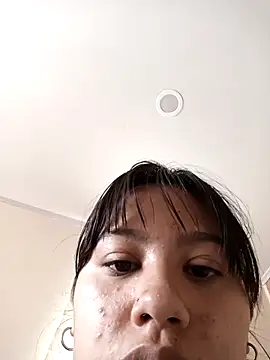 celeste beacker online show from 04/09/26, 07:42