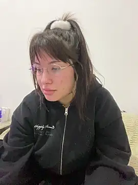 cherryxxox online show from 05/14/26, 04:20