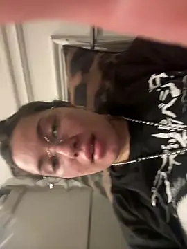 cherryxxox online show from 04/21/26, 12:34