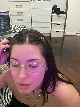 cherryxxox online show from 04/21/26, 02:51