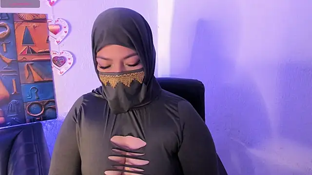 Snapshot of nayla_sahar chatting on 04/14/26, 11:48 nayla sahar online show from 04/14/26, 11:48