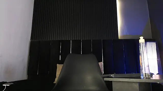 Logan Steel online show from 06/01/26, 06:13