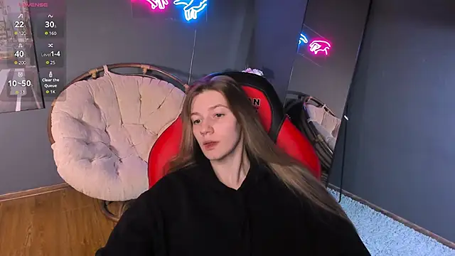 Snapshot of Vanessa___Lui chatting on 04/09/26, 04:24 Vanessa Lui online show from 04/09/26, 04:24