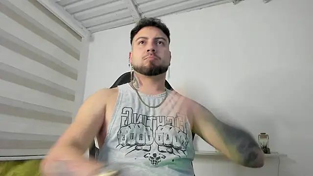 AaronHardi online show from 05/17/26, 08:03