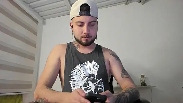 AaronHardi online show from 05/18/26, 06:07