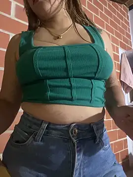 jade06  online show from 04/30/26, 01:34