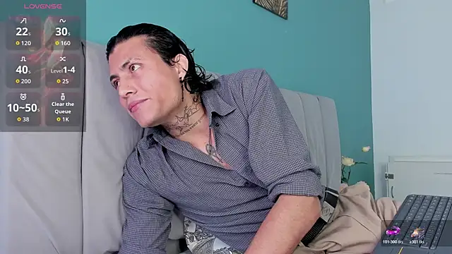 Snapshot of Damian_Romanoff chatting on 04/11/26, 12:31 Damian Romanoff online show from 04/11/26, 12:31