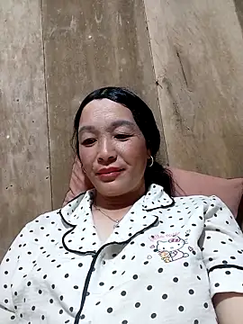 vanlucky2 online show from 05/17/26, 01:00