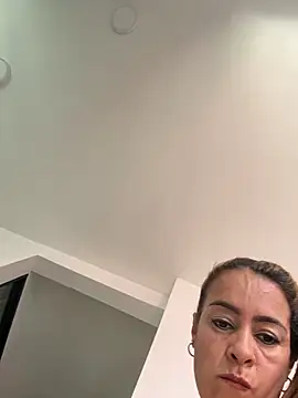 Snapshot of Natigoonzalez chatting on 05/03/26, 05:38 Natigoonzalez online show from 05/03/26, 05:38