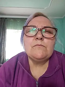 AureliaSky598 online show from 04/13/26, 10:52