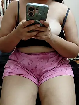Aysha 69 online show from 05/20/26, 12:02