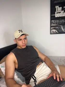 Max valiant online show from 04/14/26, 12:26