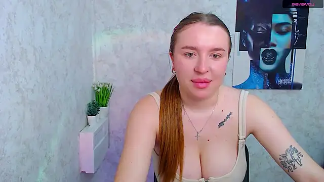 KassiaRayne  online show from 04/09/26, 06:04