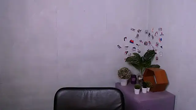 KassiaRayne  online show from 04/24/26, 03:41
