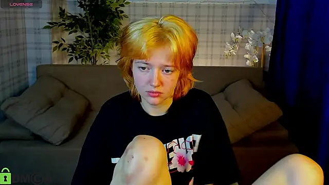 Star Bee online show from 04/13/26, 01:09