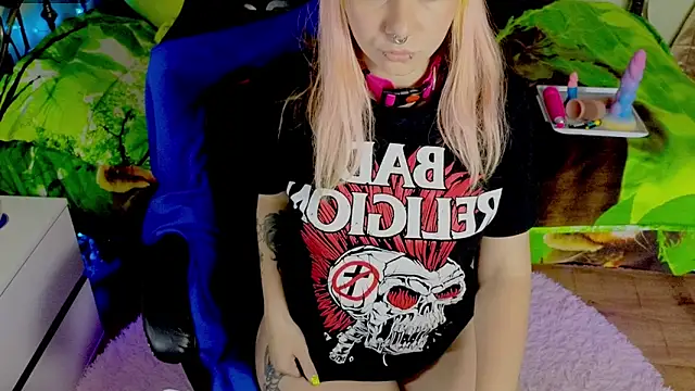 Sansarella online show from 05/01/26, 02:00