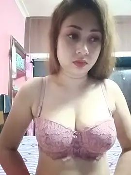 Snapshot of Hot_Soniya_08 chatting on 06/27/26, 03:51 Hot Soniya 08 online show from 06/27/26, 03:51