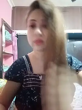 Snapshot of Hot_Soniya_08 chatting on 07/17/26, 08:55 Hot Soniya 08 online show from 07/17/26, 08:55