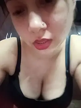Snapshot of Hot_Soniya_08 chatting on 07/11/26, 05:02 Hot Soniya 08 online show from 07/11/26, 05:02