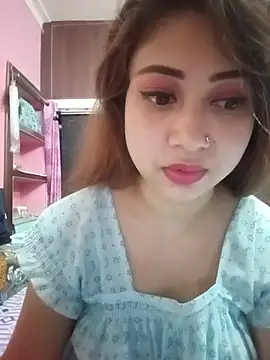Snapshot of Hot_Soniya_08 chatting on 07/18/26, 06:00 Hot Soniya 08 online show from 07/18/26, 06:00