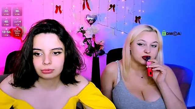 mia mooon  online show from 05/12/26, 12:55