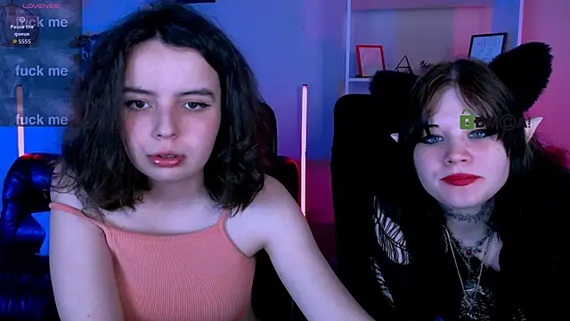 mia mooon  online show from 06/01/26, 10:48