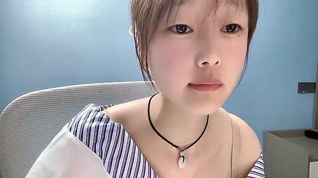 Xiaoqing00 online show from 04/27/26, 02:09