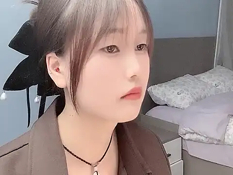 Xiaoqing00 online show from 04/12/26, 10:40