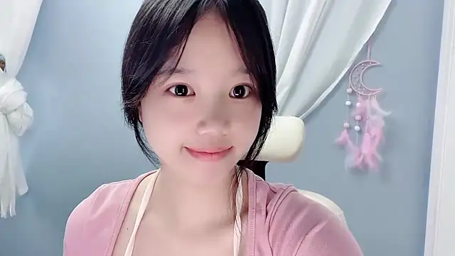 Snapshot of Xiaoqing00 chatting on 06/21/26, 03:34 Xiaoqing00 online show from 06/21/26, 03:34