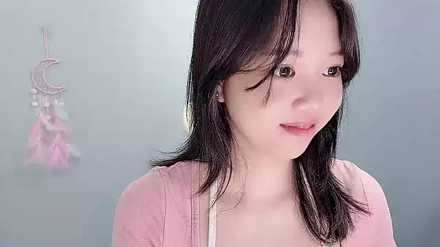 Snapshot of Xiaoqing00 chatting on 07/12/26, 04:46 Xiaoqing00 online show from 07/12/26, 04:46
