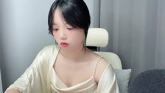 Xiaoqing00 online show from 05/16/26, 10:36