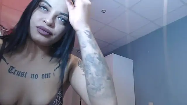 Madiysoni online show from 05/15/26, 06:11
