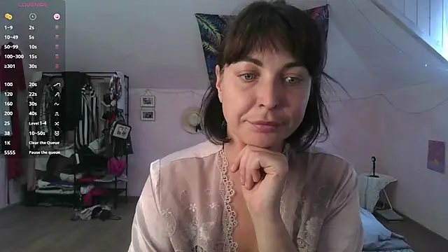 Snapshot of Allice_Honey chatting on 06/23/26, 12:36 Allice Honey online show from 06/23/26, 12:36
