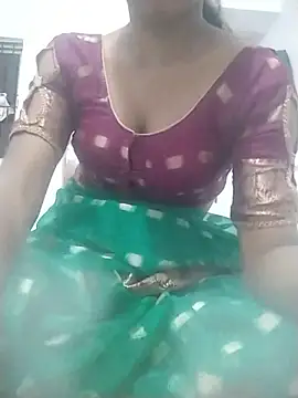 Shaniya03 online show from 05/19/26, 05:09